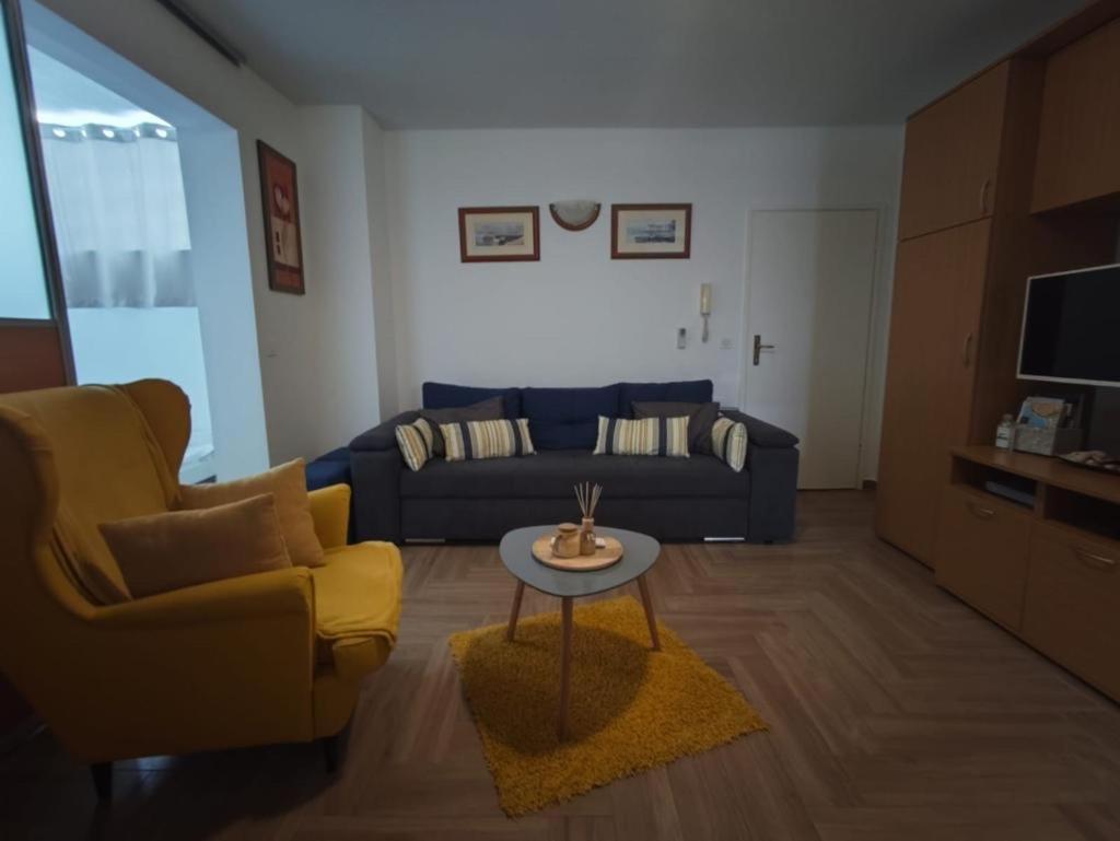 Apartment Bozena Krk Krk Town Eksteriør billede